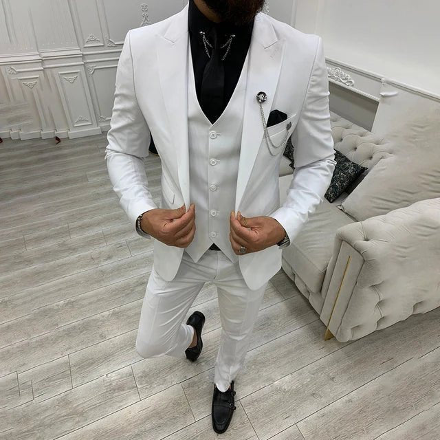Single-Breasted Three-Piece Suit with Notch Lapel for Men in White