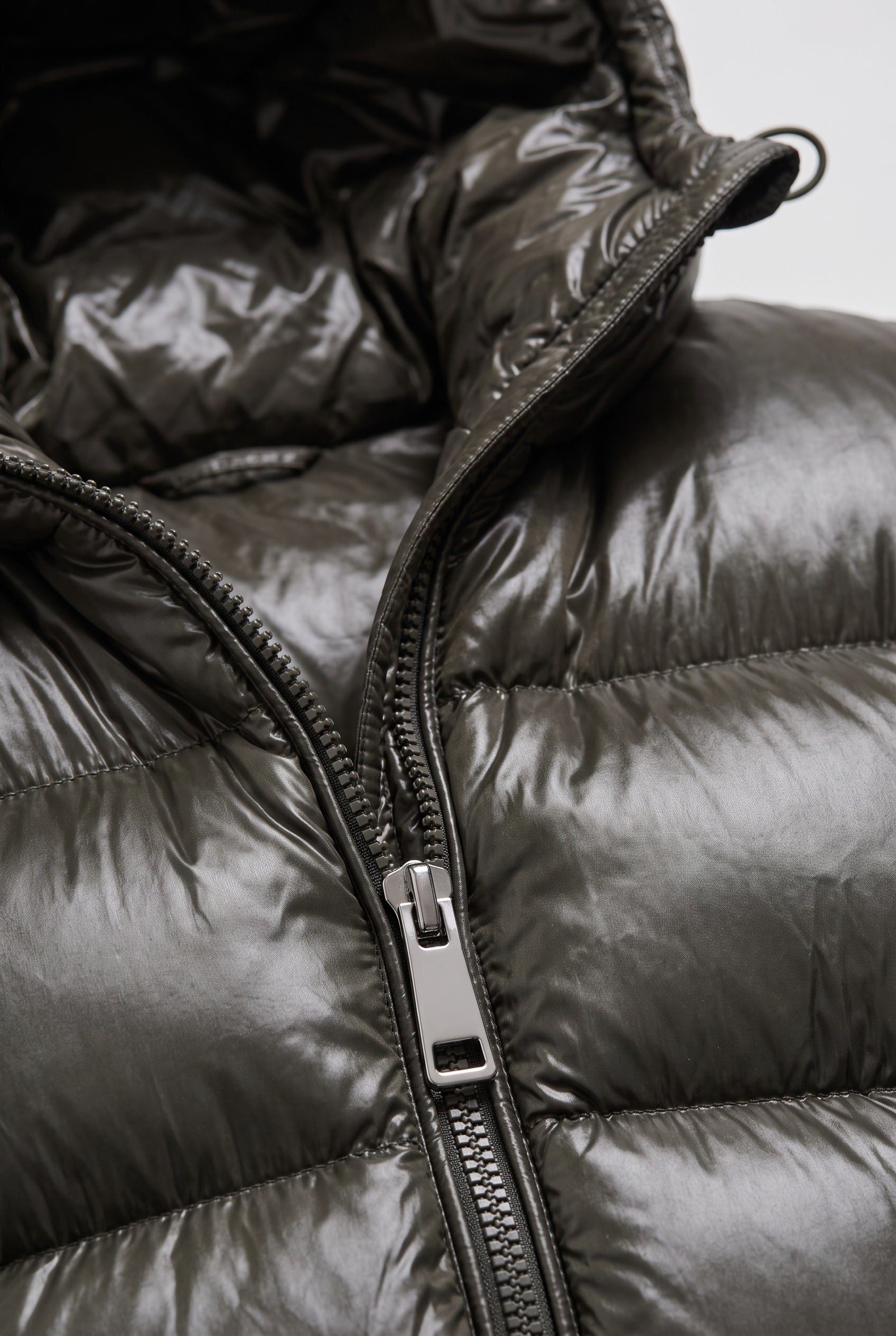 Hooded Puffer Jacket with Padded Quilting for Men