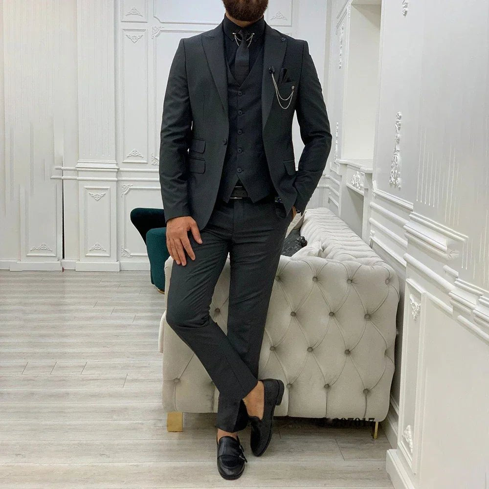 Single-Breasted Three-Piece Suit with Notch Lapel for Men